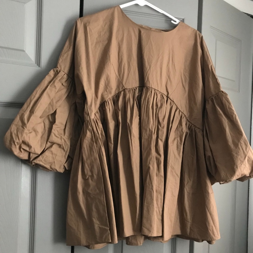 Brown Puffy Top